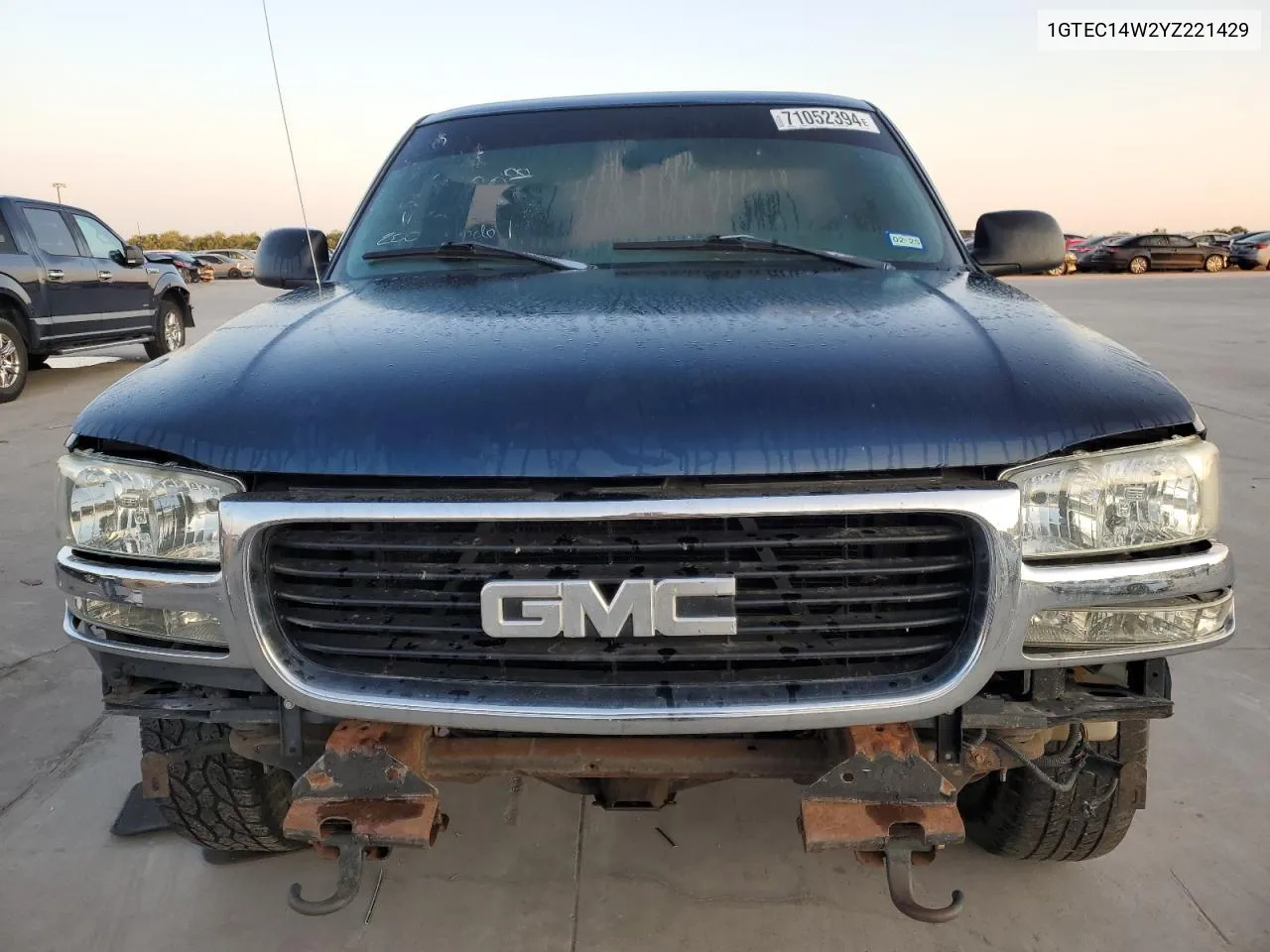 1GTEC14W2YZ221429 2000 GMC New Sierra C1500