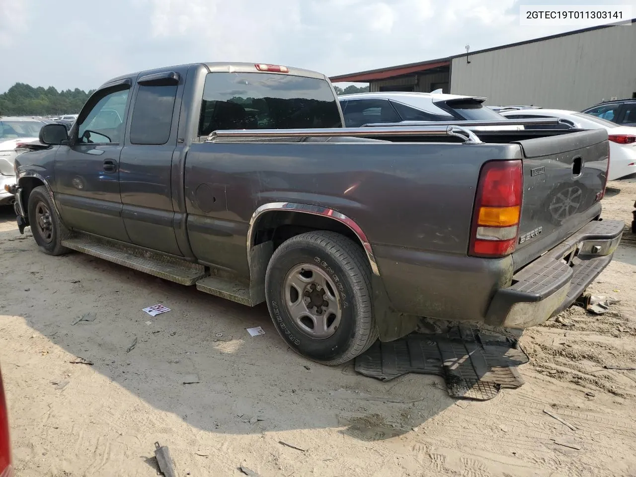 2001 GMC New Sierra C1500 VIN: 2GTEC19T011303141 Lot: 67237654