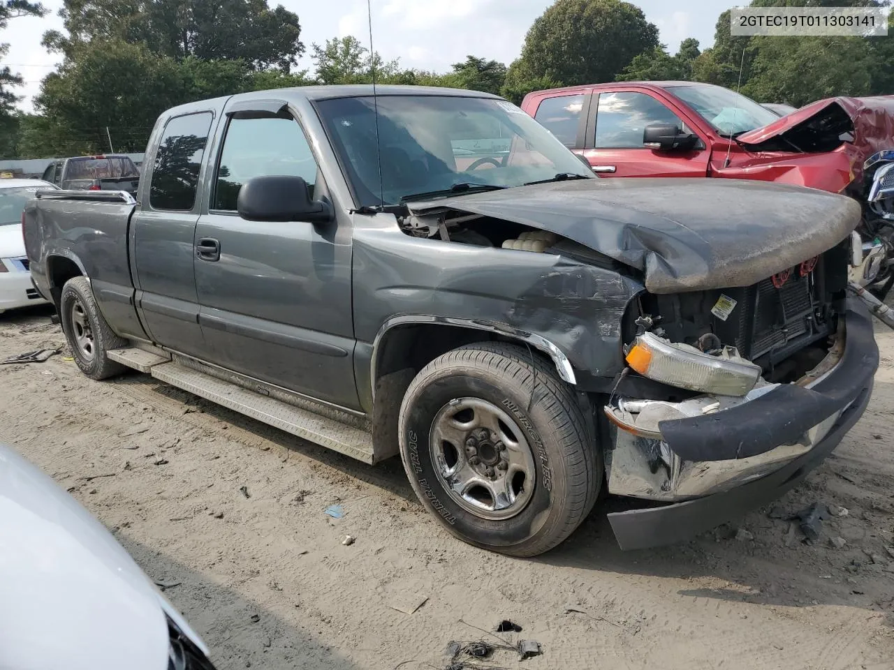 2001 GMC New Sierra C1500 VIN: 2GTEC19T011303141 Lot: 67237654