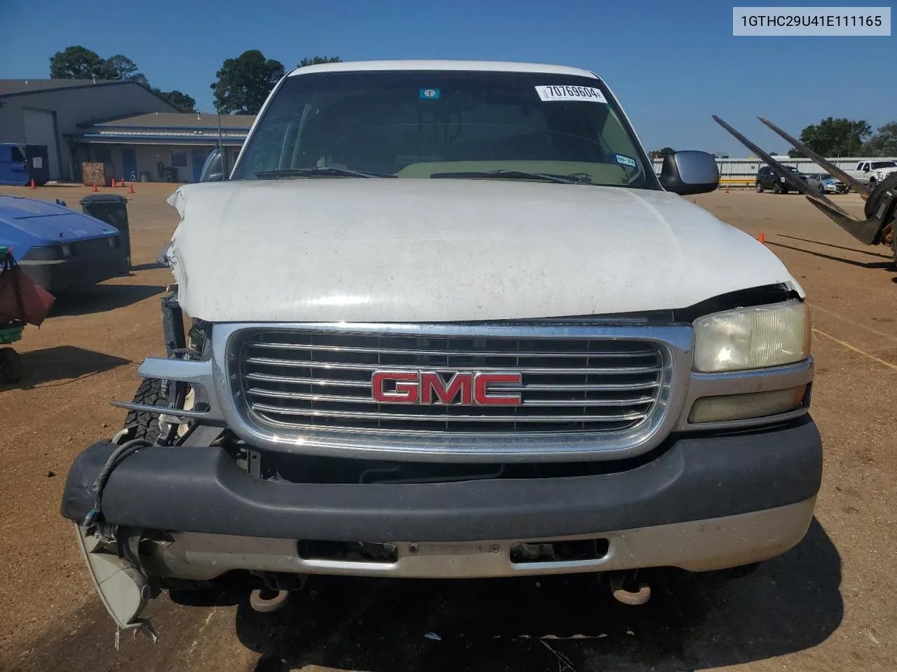 2001 GMC Sierra C2500 Heavy Duty VIN: 1GTHC29U41E111165 Lot: 70769604