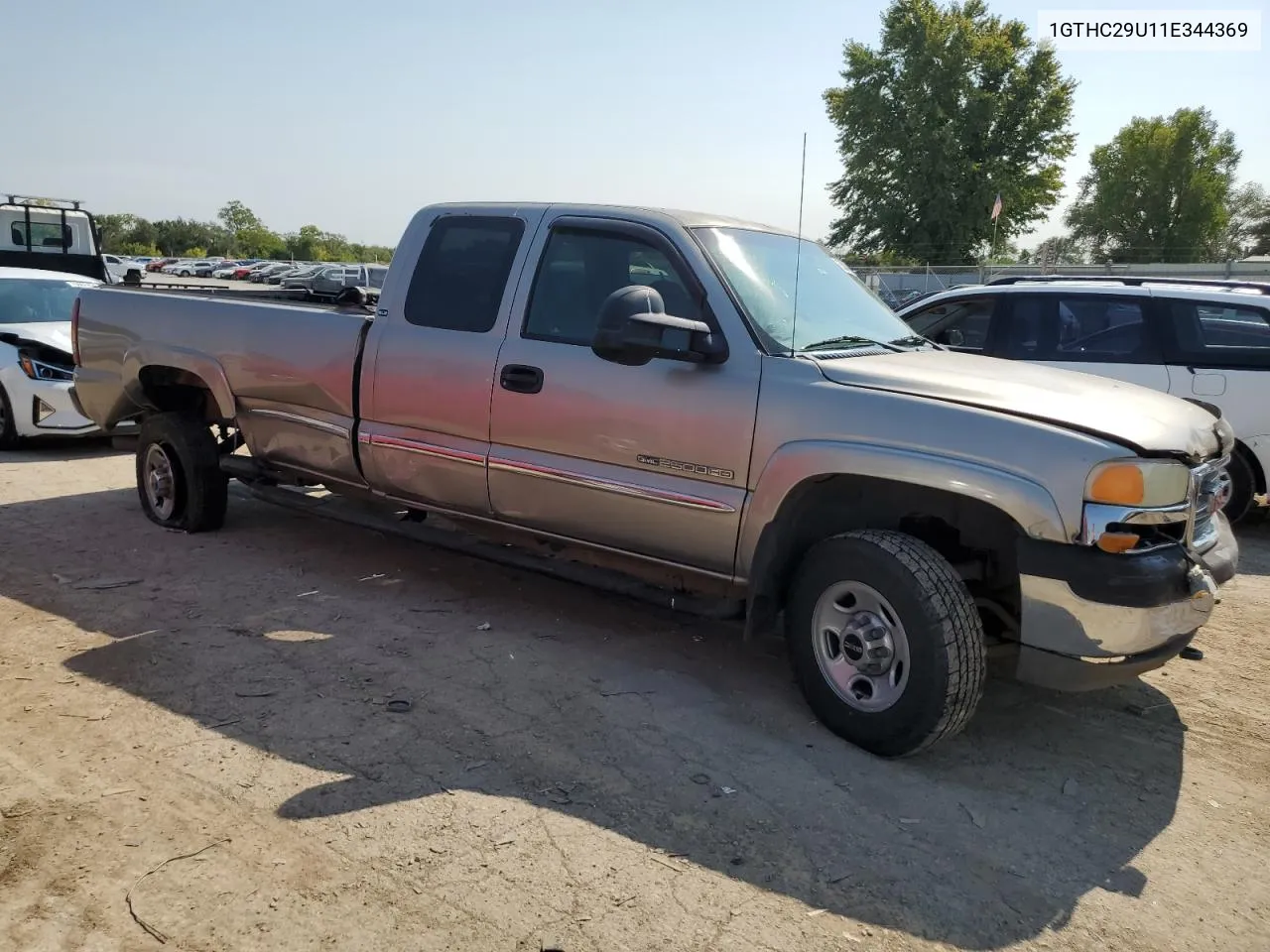 2001 GMC Sierra C2500 Heavy Duty VIN: 1GTHC29U11E344369 Lot: 75334884