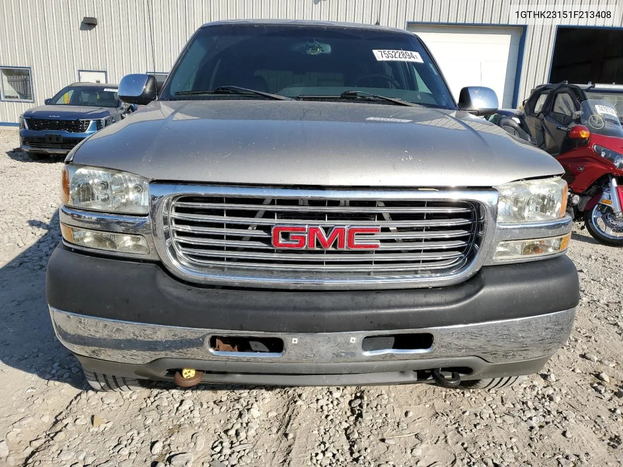 2001 GMC Sierra K2500 Heavy Duty VIN: 1GTHK23151F213408 Lot: 75522894