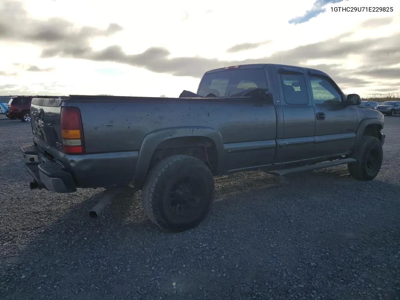 2001 GMC Sierra C2500 Heavy Duty VIN: 1GTHC29U71E229825 Lot: 77271204