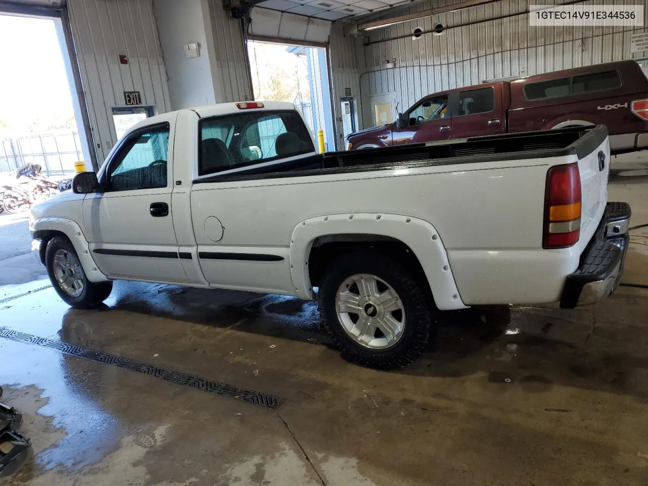 2001 GMC New Sierra C1500 VIN: 1GTEC14V91E344536 Lot: 77315374