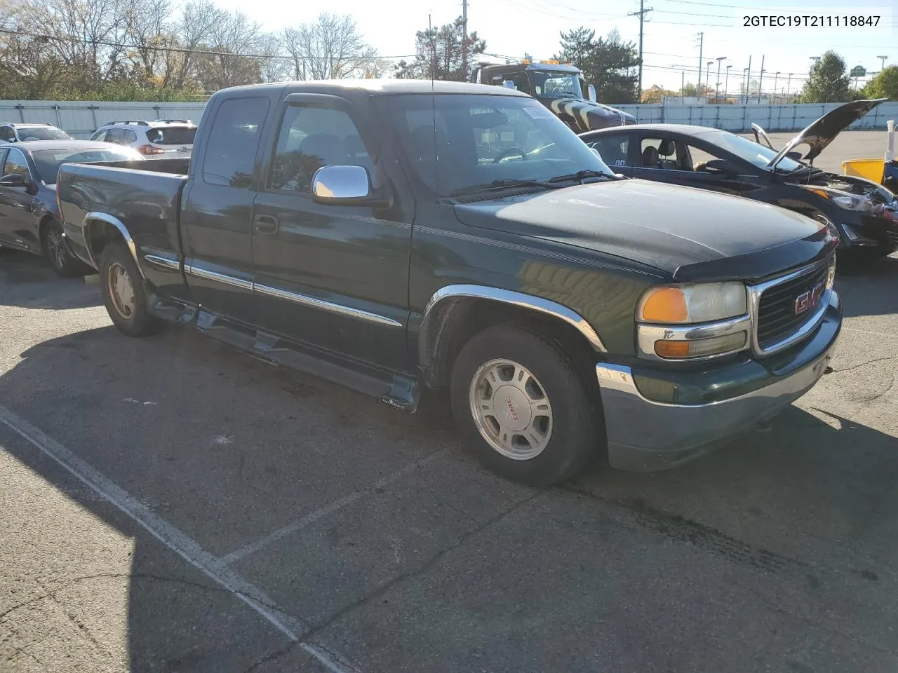 2001 GMC New Sierra C1500 VIN: 2GTEC19T211118847 Lot: 77866324