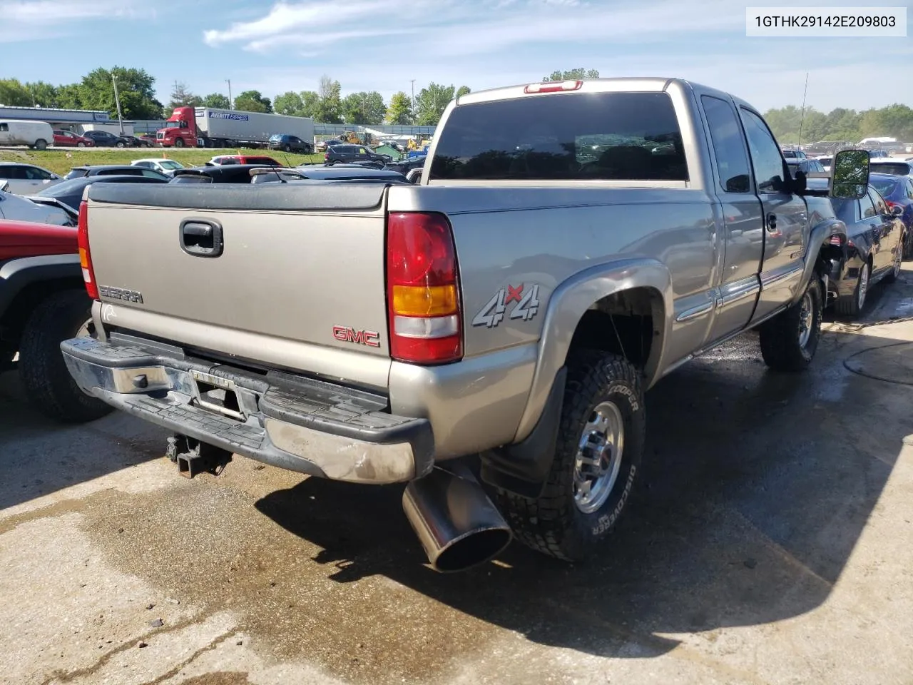 2002 GMC Sierra K2500 Heavy Duty VIN: 1GTHK29142E209803 Lot: 57662124