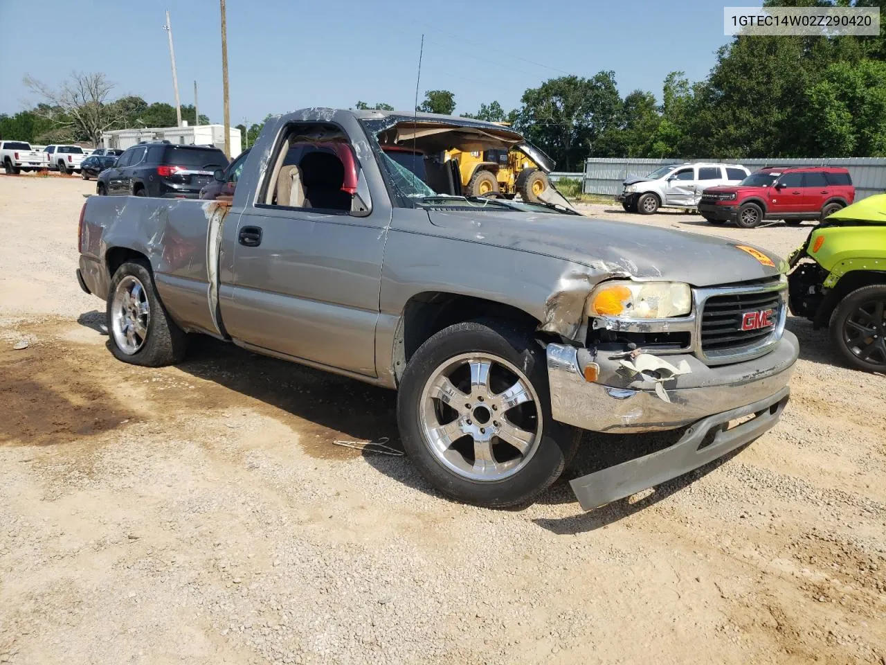 2002 GMC New Sierra C1500 VIN: 1GTEC14W02Z290420 Lot: 65817084