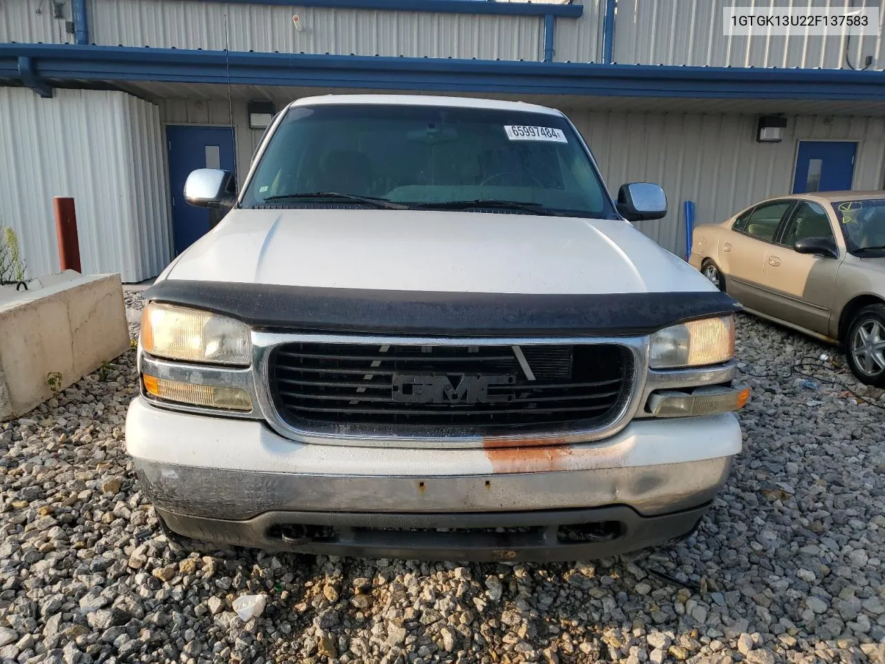 2002 GMC Sierra K1500 Heavy Duty VIN: 1GTGK13U22F137583 Lot: 65997484