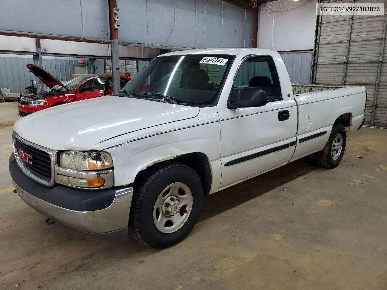 2002 GMC New Sierra C1500 VIN: 1GTEC14V92Z103876 Lot: 69842744