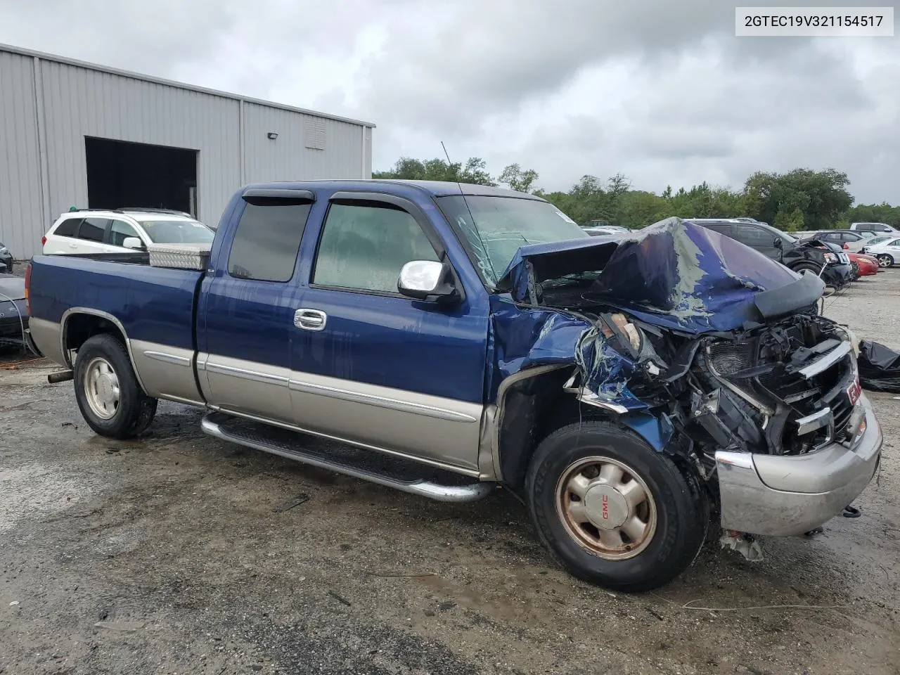 2002 GMC New Sierra C1500 VIN: 2GTEC19V321154517 Lot: 71300474