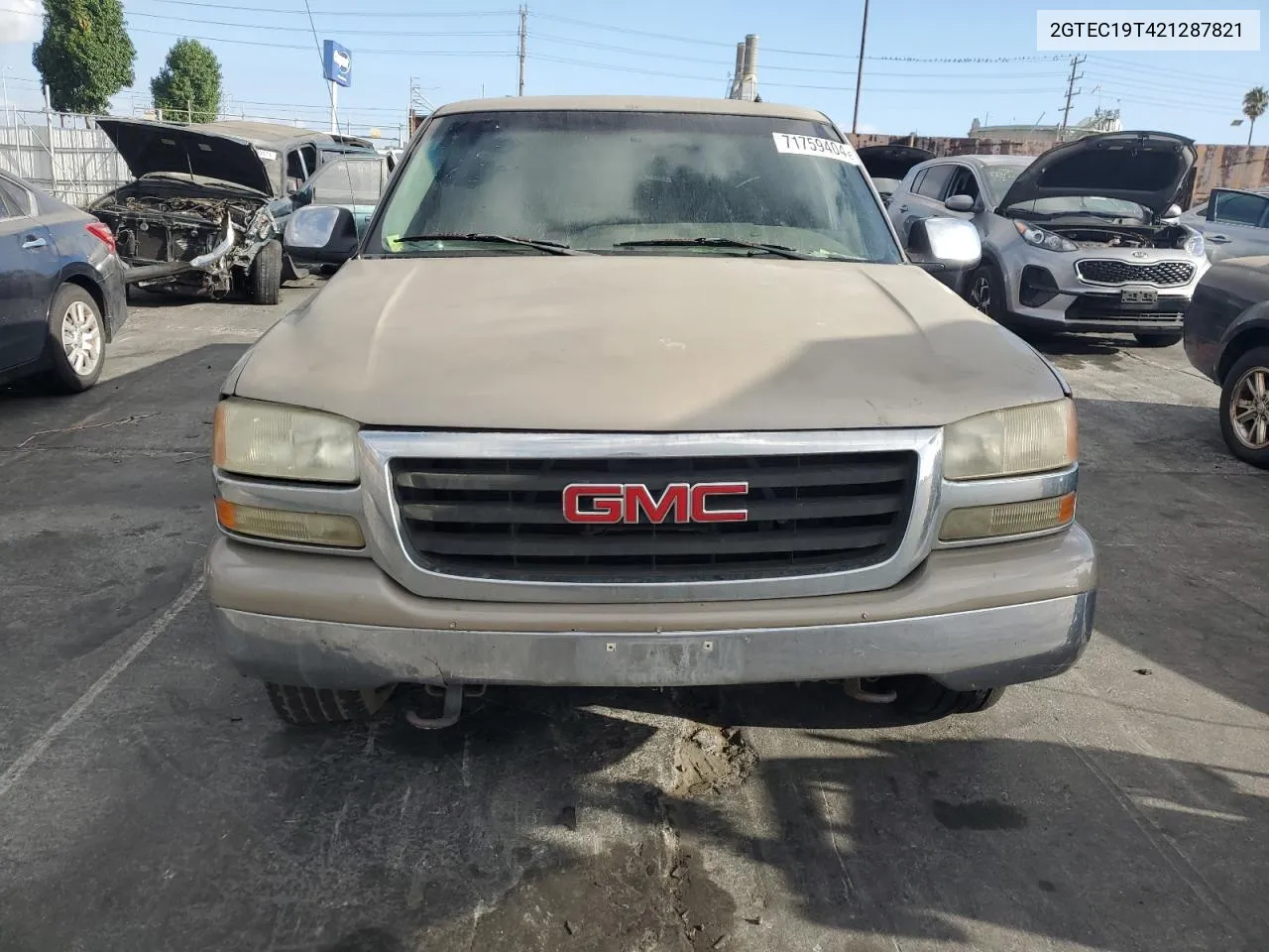 2002 GMC New Sierra C1500 VIN: 2GTEC19T421287821 Lot: 71759404