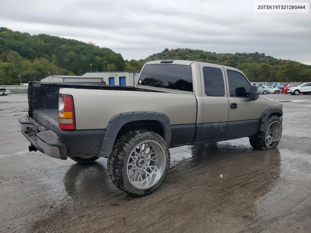 2002 GMC New Sierra K1500 VIN: 2GTEK19T521280444 Lot: 72905974