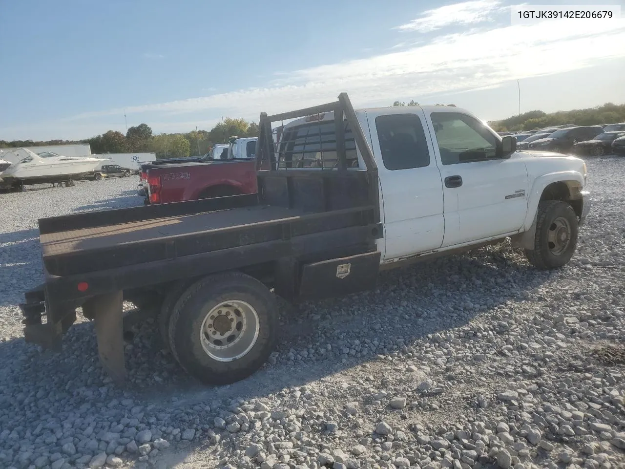 2002 GMC New Sierra K3500 VIN: 1GTJK39142E206679 Lot: 76257584