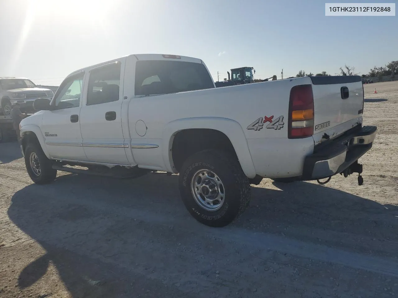 2002 GMC Sierra K2500 Heavy Duty VIN: 1GTHK23112F192848 Lot: 77219224