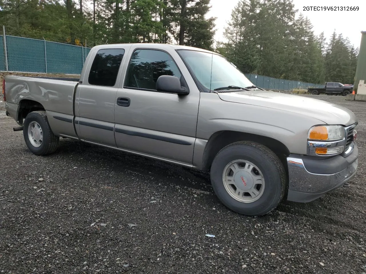 2002 GMC New Sierra C1500 VIN: 2GTEC19V621312669 Lot: 79481834