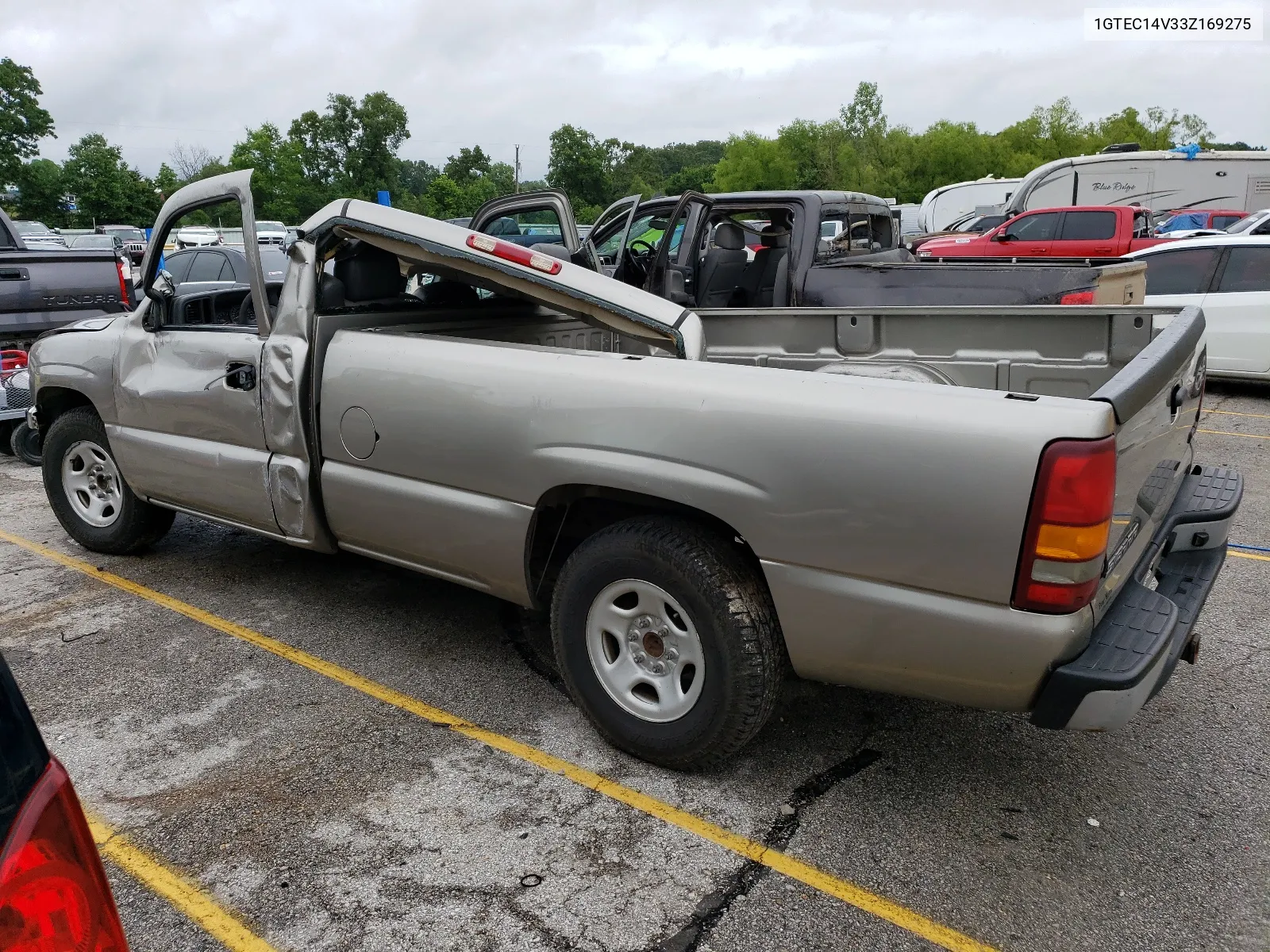 2003 GMC New Sierra C1500 VIN: 1GTEC14V33Z169275 Lot: 57269854