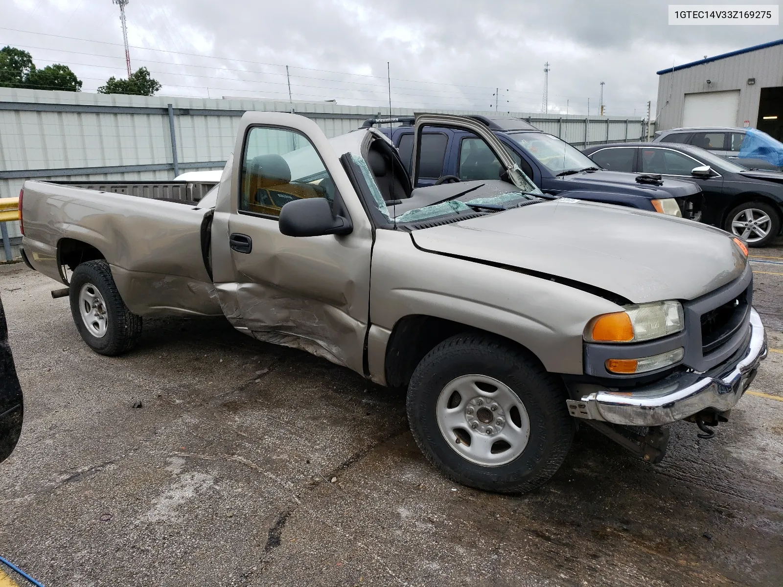 2003 GMC New Sierra C1500 VIN: 1GTEC14V33Z169275 Lot: 57269854