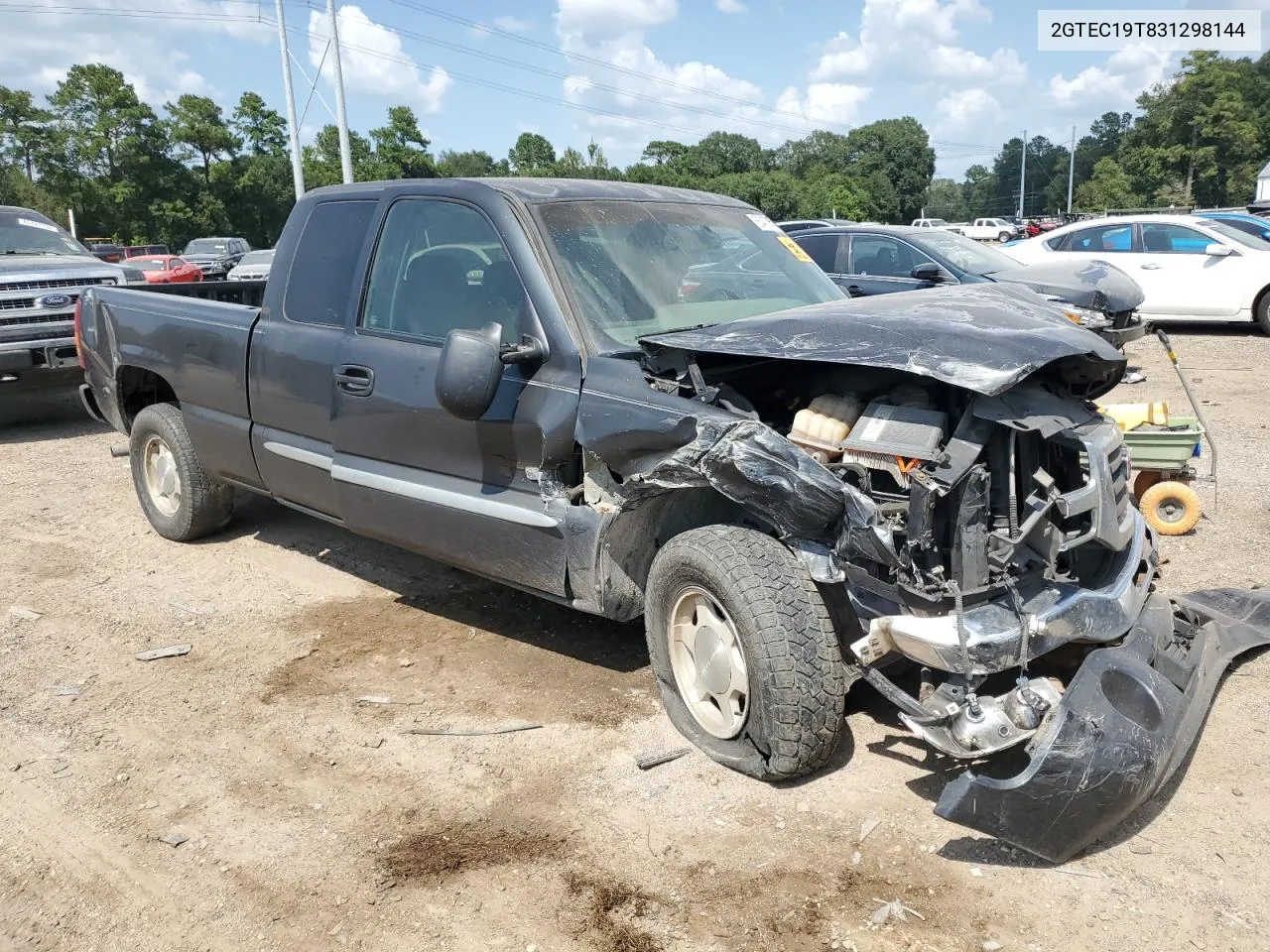 2003 GMC New Sierra C1500 VIN: 2GTEC19T831298144 Lot: 65477524