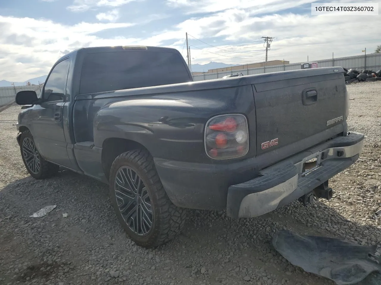 2003 GMC New Sierra C1500 VIN: 1GTEC14T03Z360702 Lot: 71679304