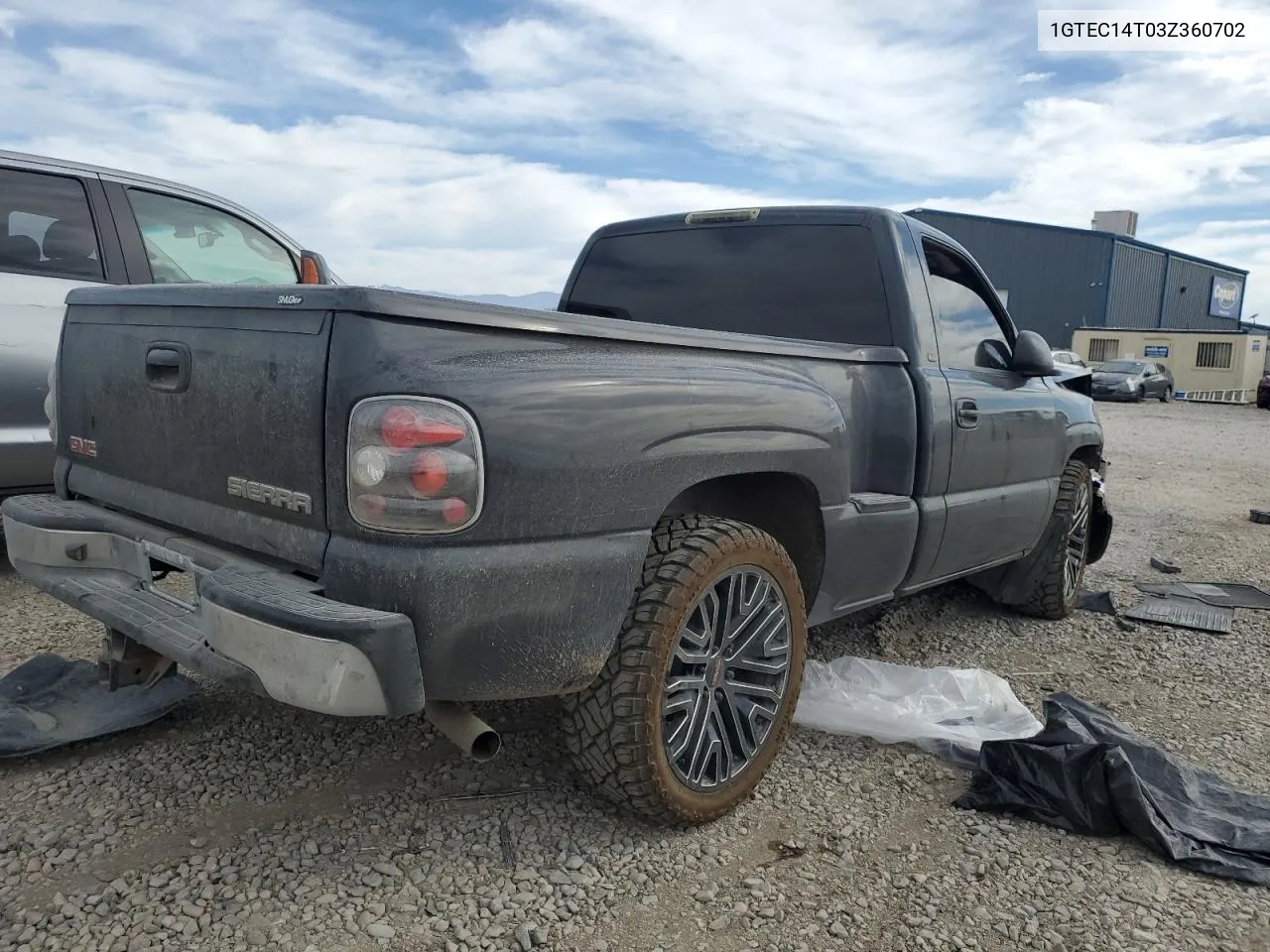 2003 GMC New Sierra C1500 VIN: 1GTEC14T03Z360702 Lot: 71679304