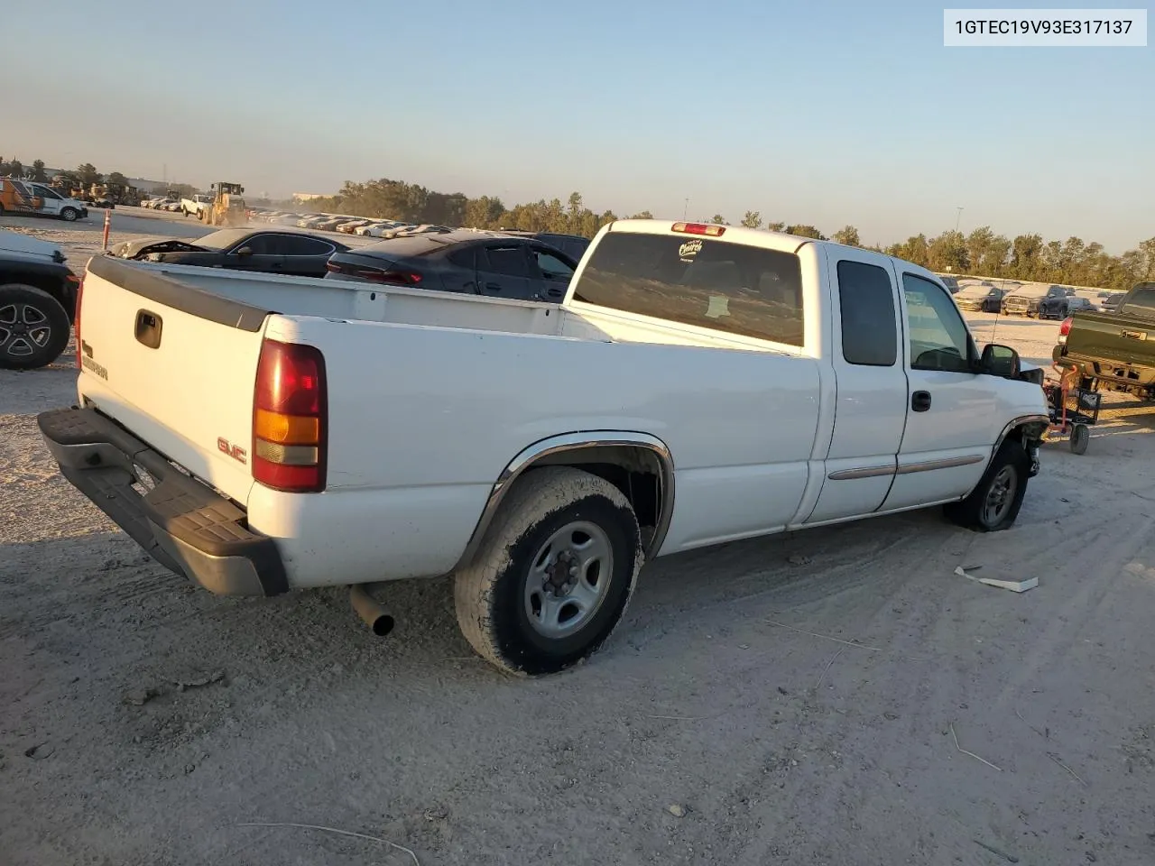 2003 GMC New Sierra C1500 VIN: 1GTEC19V93E317137 Lot: 74855124