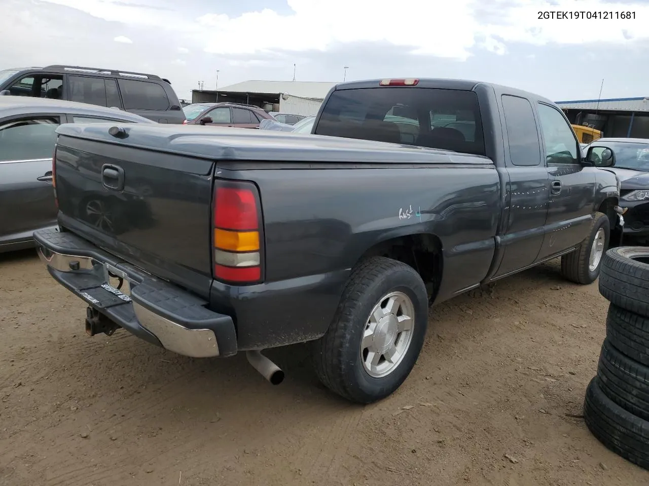 2004 GMC New Sierra K1500 VIN: 2GTEK19T041211681 Lot: 65018414