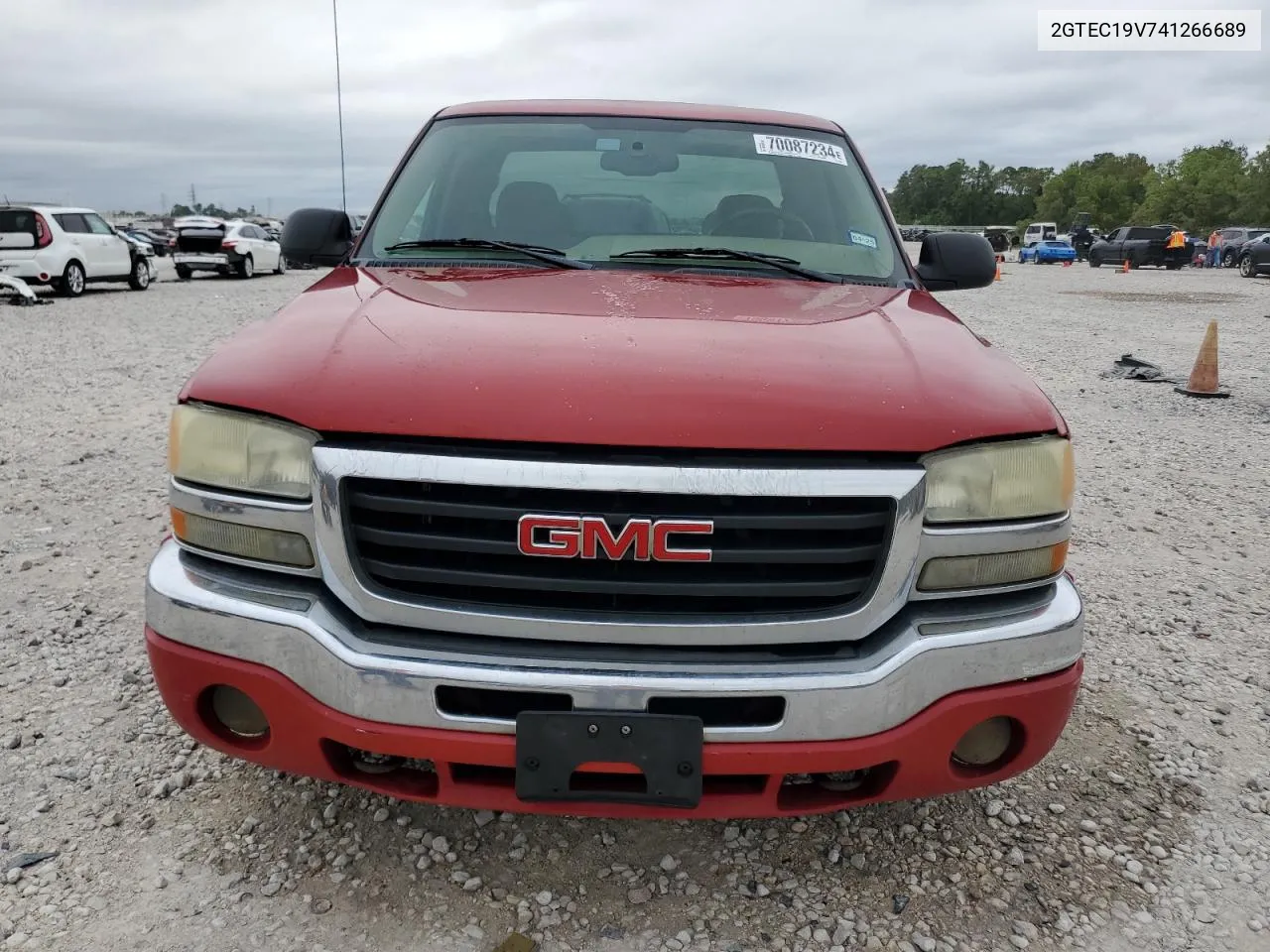 2004 GMC New Sierra C1500 VIN: 2GTEC19V741266689 Lot: 70087234