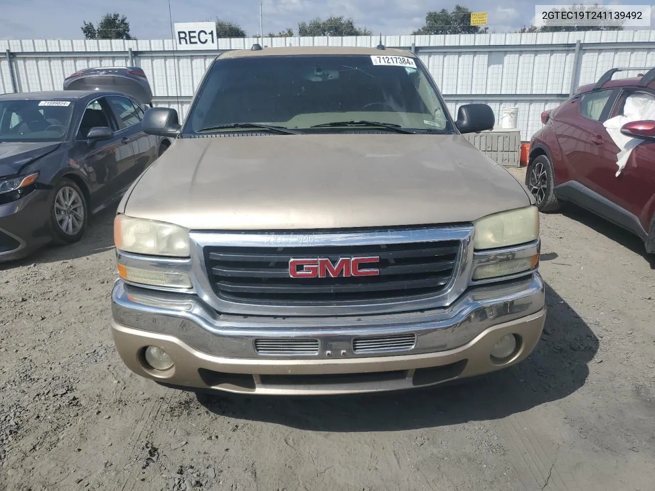 2004 GMC New Sierra C1500 VIN: 2GTEC19T241139492 Lot: 71217384