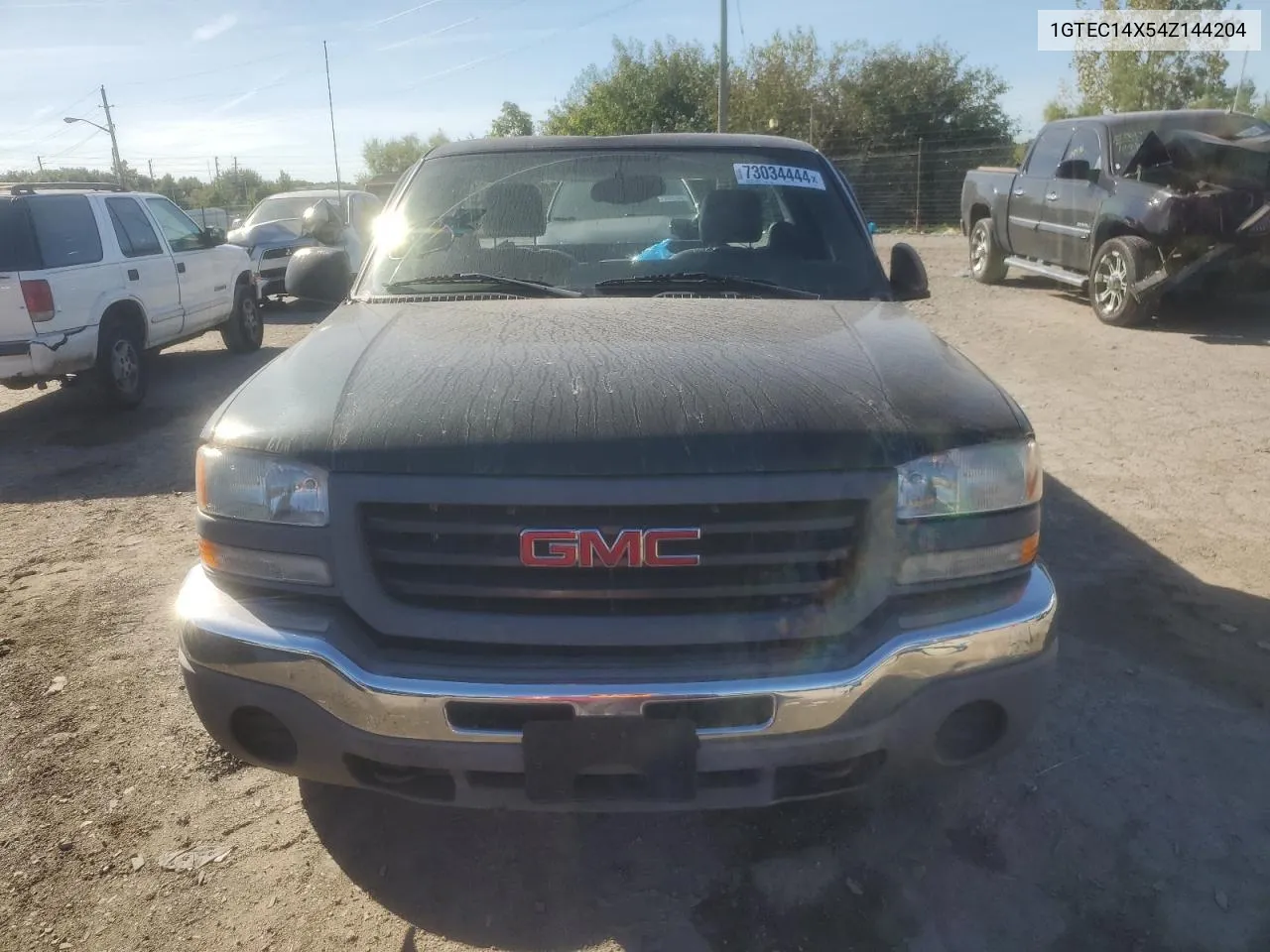 2004 GMC New Sierra C1500 VIN: 1GTEC14X54Z144204 Lot: 73034444