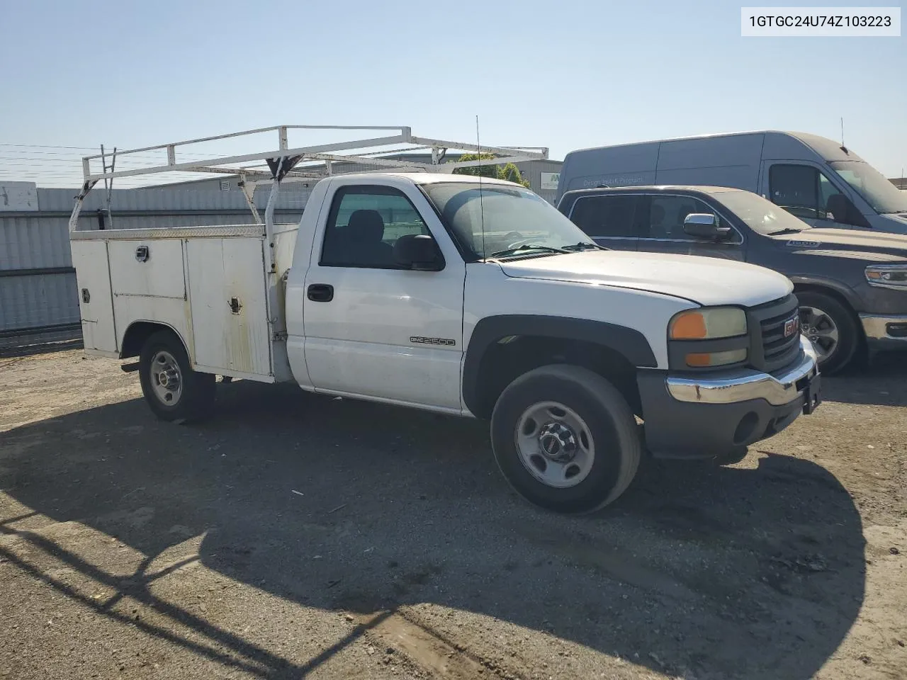 2004 GMC New Sierra C2500 VIN: 1GTGC24U74Z103223 Lot: 73696604