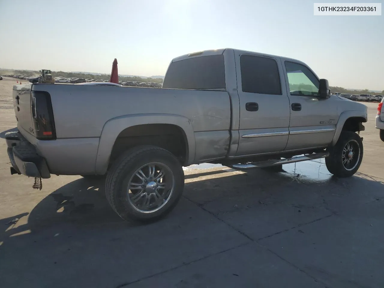 2004 GMC Sierra K2500 Heavy Duty VIN: 1GTHK23234F203361 Lot: 76178164