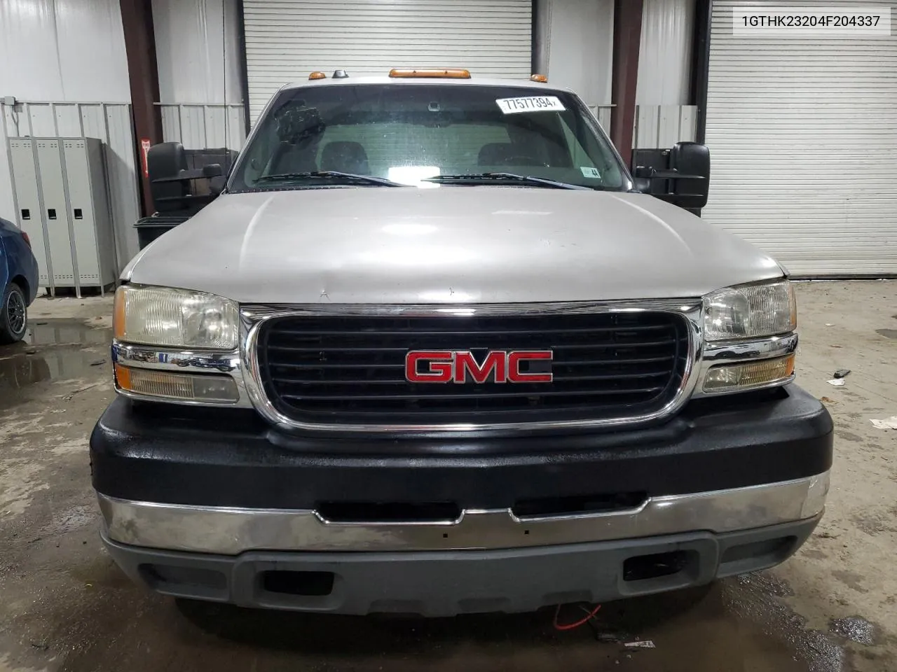 2004 GMC Sierra K2500 Heavy Duty VIN: 1GTHK23204F204337 Lot: 77577394