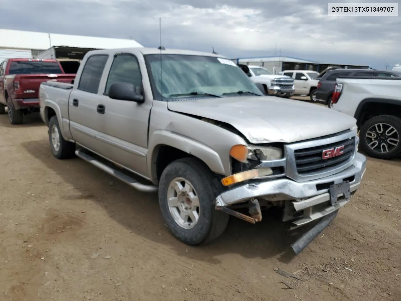 2005 GMC New Sierra K1500 VIN: 2GTEK13TX51349707 Lot: 60378454