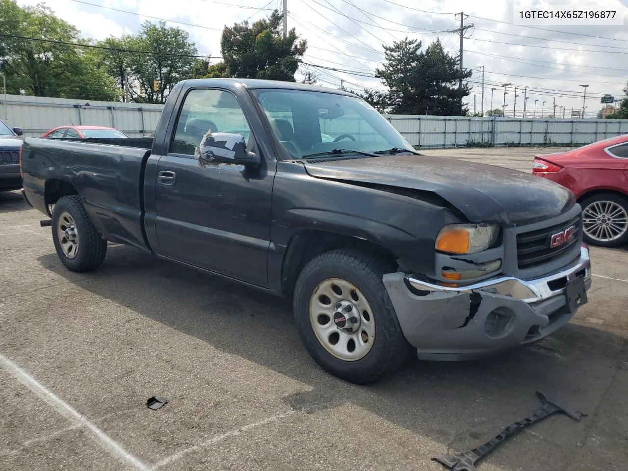 2005 GMC New Sierra C1500 VIN: 1GTEC14X65Z196877 Lot: 64375534