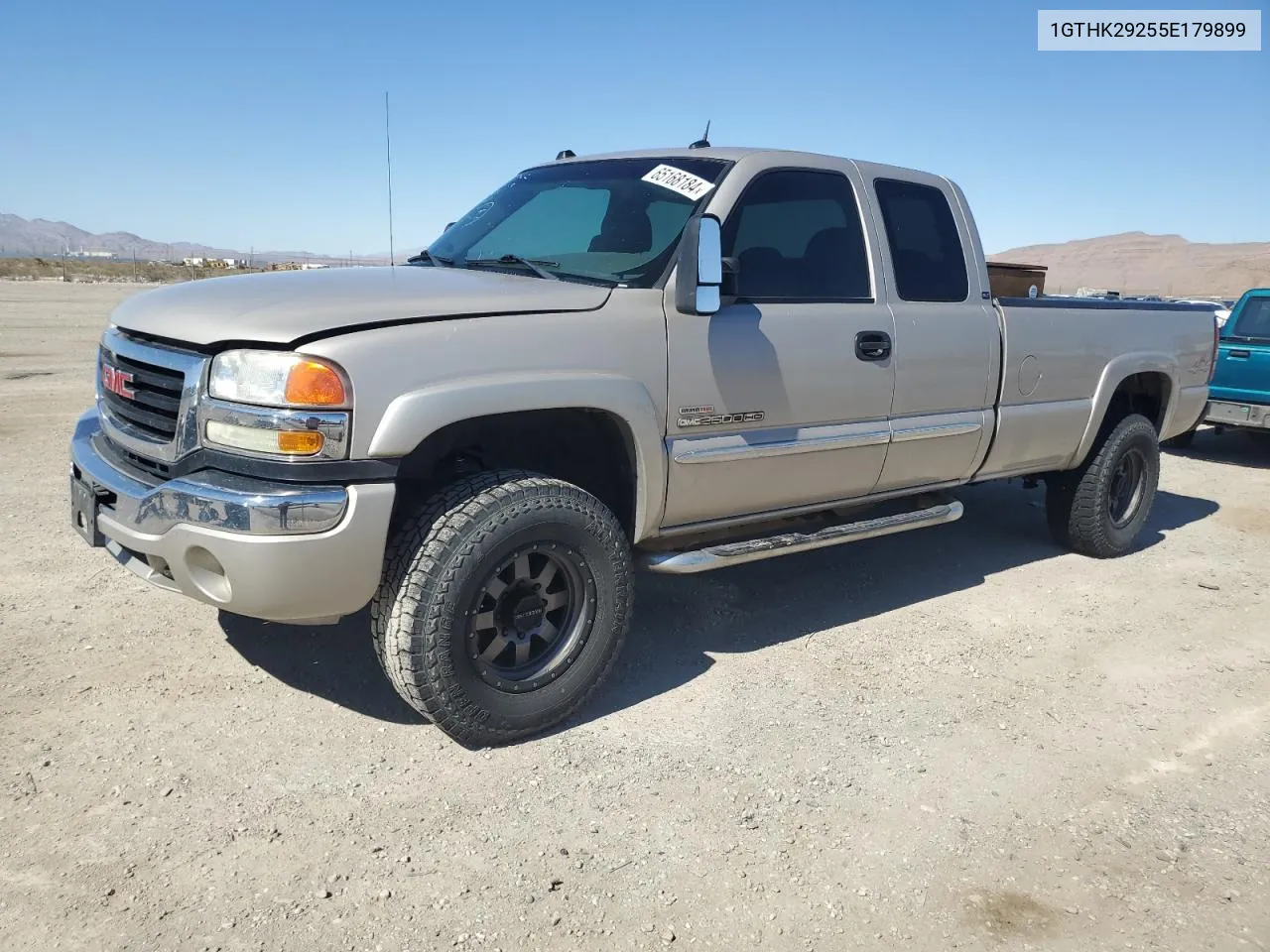 2005 GMC Sierra K2500 Heavy Duty VIN: 1GTHK29255E179899 Lot: 65168184