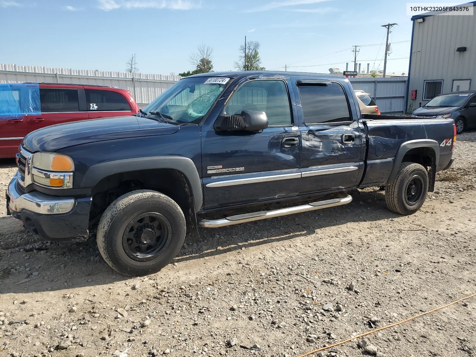 2005 GMC Sierra K2500 Heavy Duty VIN: 1GTHK23205F843576 Lot: 66100724