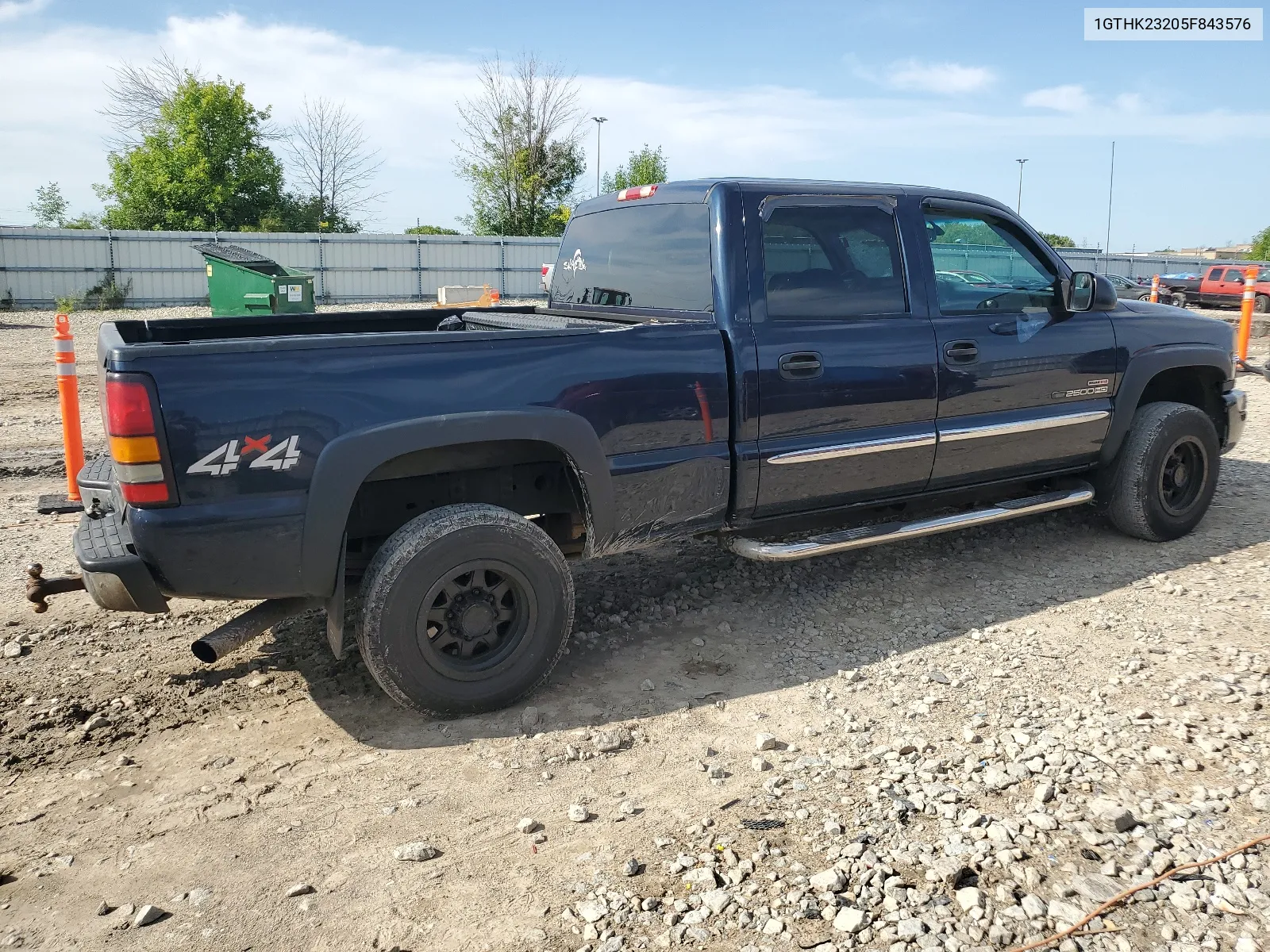 2005 GMC Sierra K2500 Heavy Duty VIN: 1GTHK23205F843576 Lot: 66100724