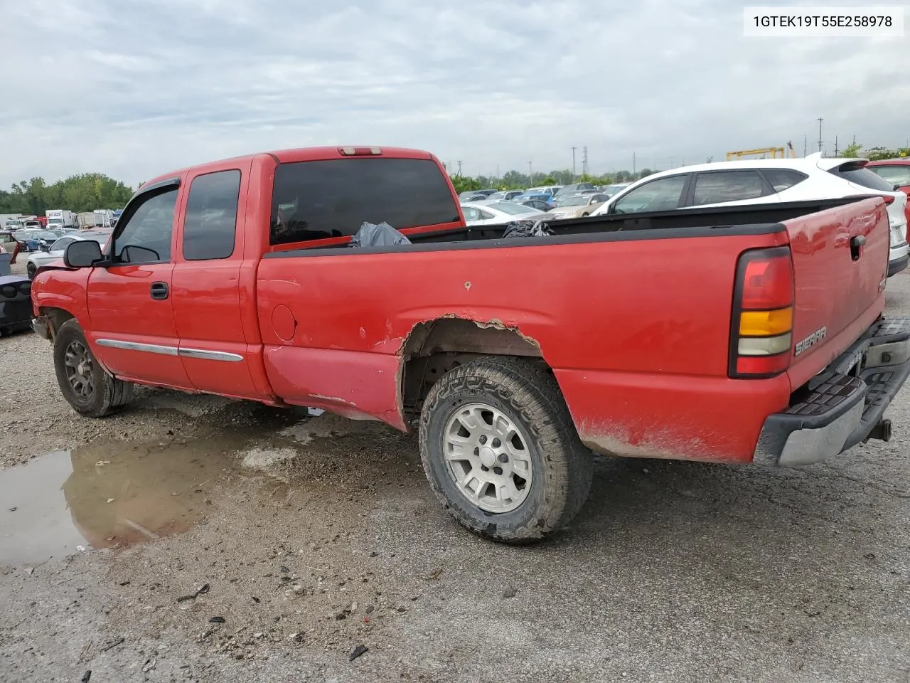 2005 GMC New Sierra K1500 VIN: 1GTEK19T55E258978 Lot: 66700074