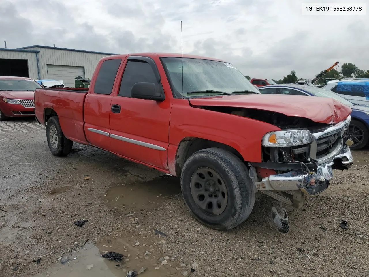 2005 GMC New Sierra K1500 VIN: 1GTEK19T55E258978 Lot: 66700074