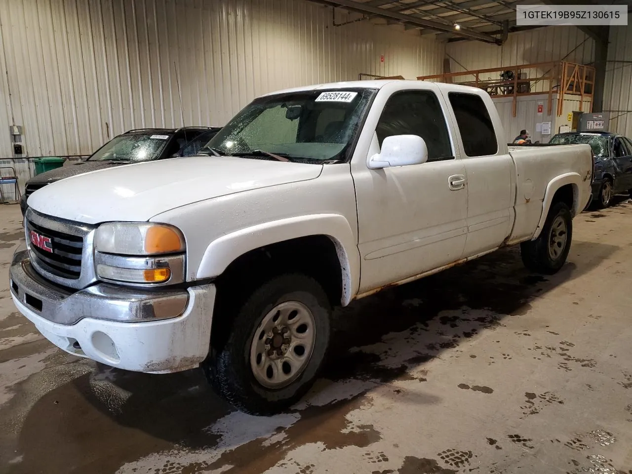 2005 GMC New Sierra K1500 VIN: 1GTEK19B95Z130615 Lot: 69528144