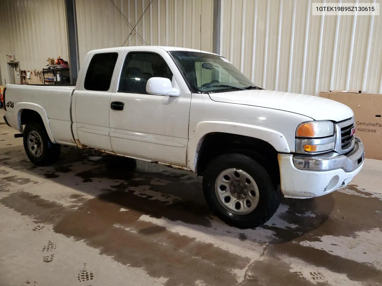 2005 GMC New Sierra K1500 VIN: 1GTEK19B95Z130615 Lot: 69528144