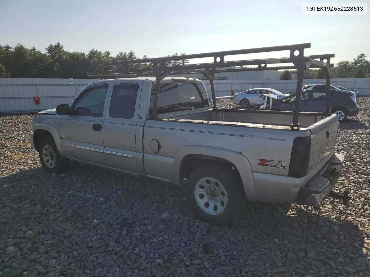 2005 GMC New Sierra K1500 VIN: 1GTEK19Z65Z228613 Lot: 69639254