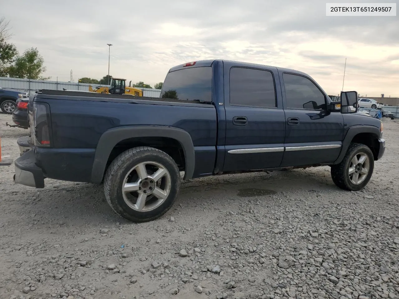 2005 GMC New Sierra K1500 VIN: 2GTEK13T651249507 Lot: 70991644