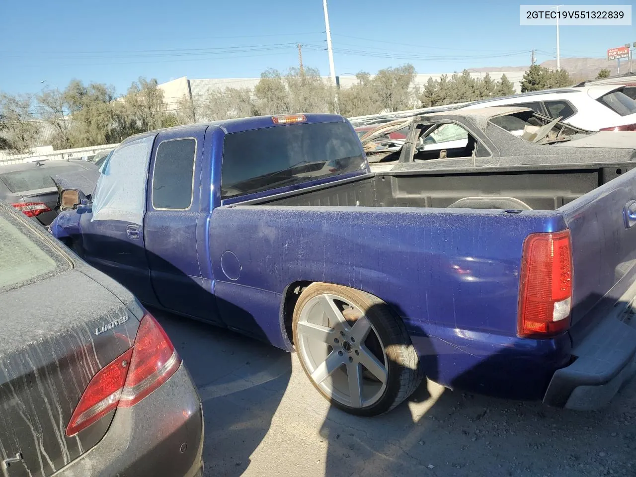 2005 GMC New Sierra C1500 VIN: 2GTEC19V551322839 Lot: 72315744