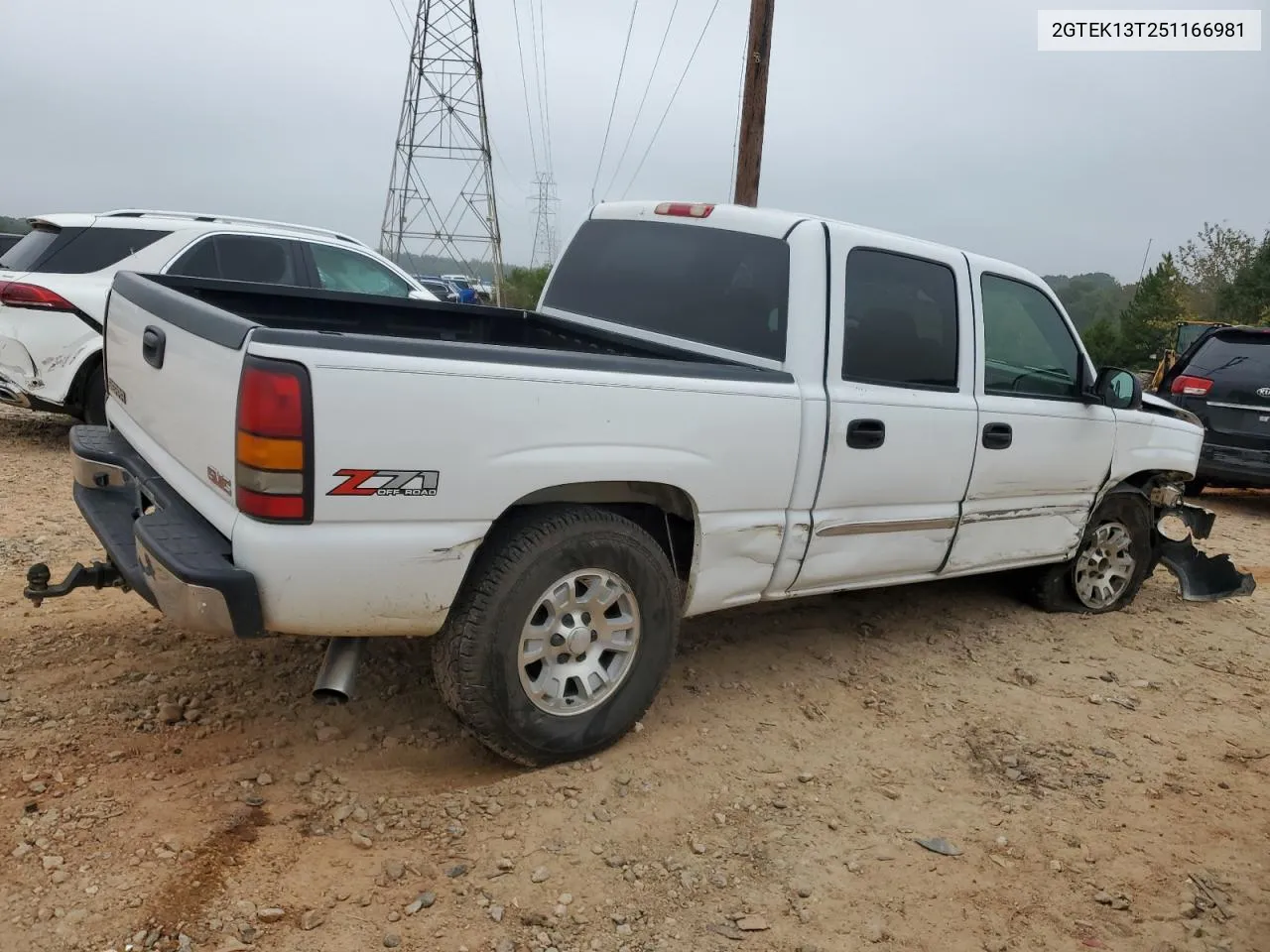 2005 GMC New Sierra K1500 VIN: 2GTEK13T251166981 Lot: 72504044