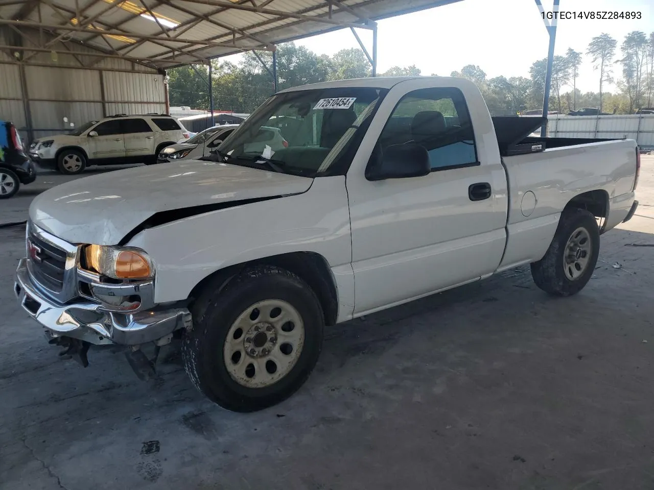 2005 GMC New Sierra C1500 VIN: 1GTEC14V85Z284893 Lot: 72610454