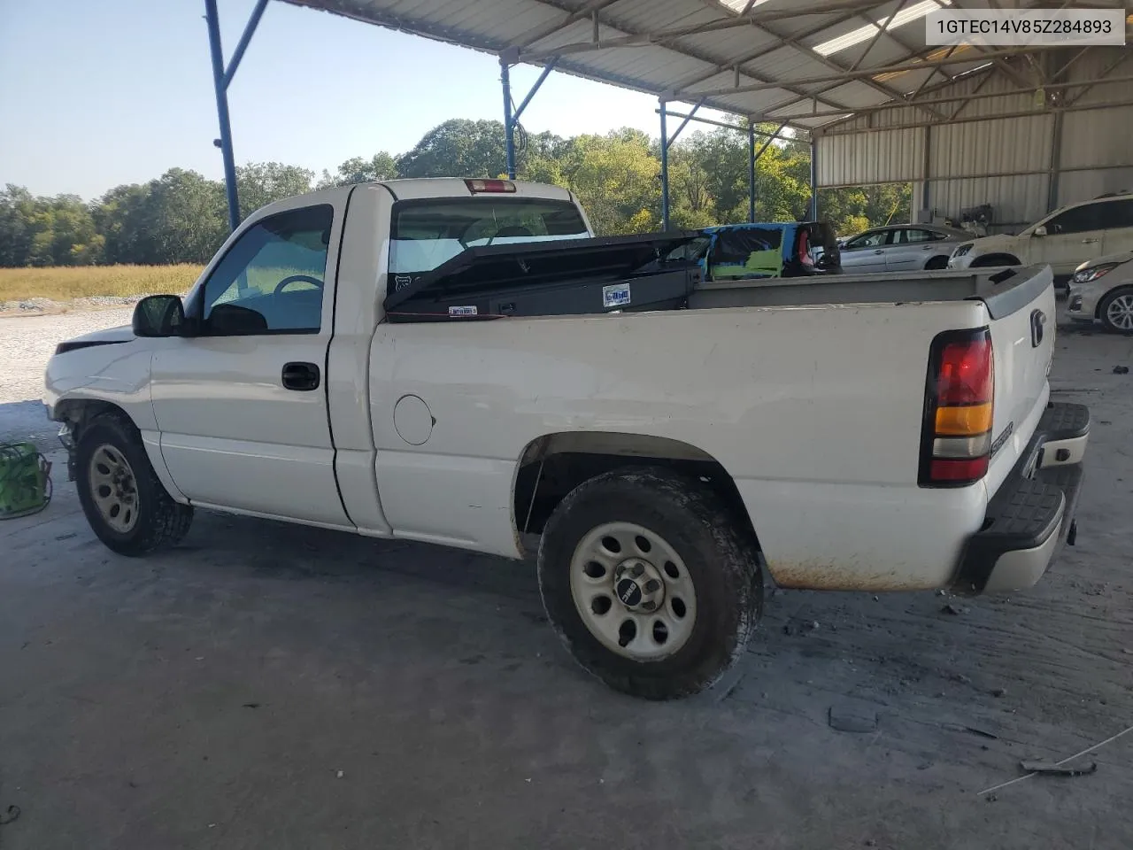 2005 GMC New Sierra C1500 VIN: 1GTEC14V85Z284893 Lot: 72610454