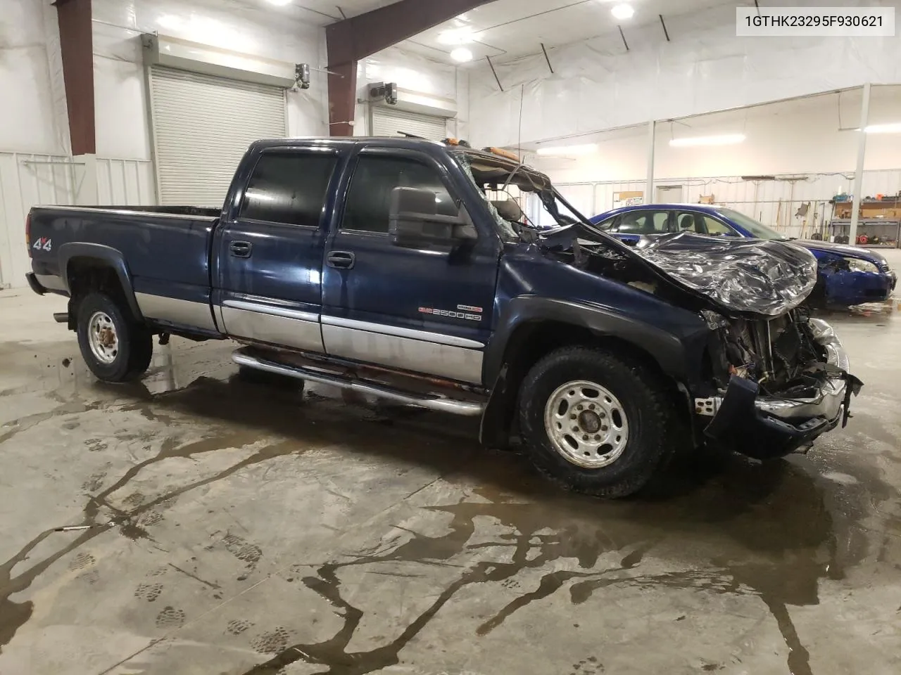 2005 GMC Sierra K2500 Heavy Duty VIN: 1GTHK23295F930621 Lot: 72947134