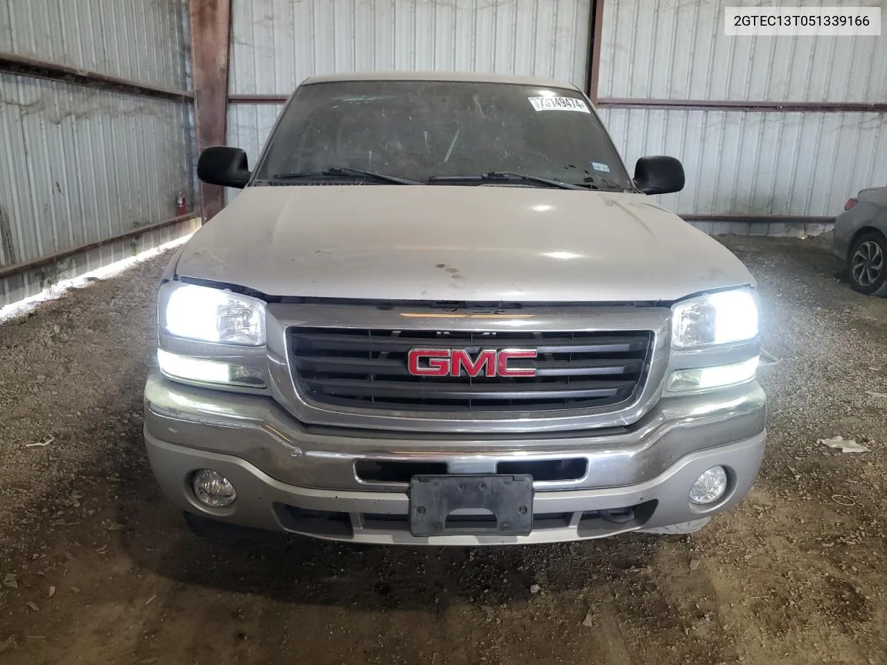 2GTEC13T051339166 2005 GMC New Sierra C1500