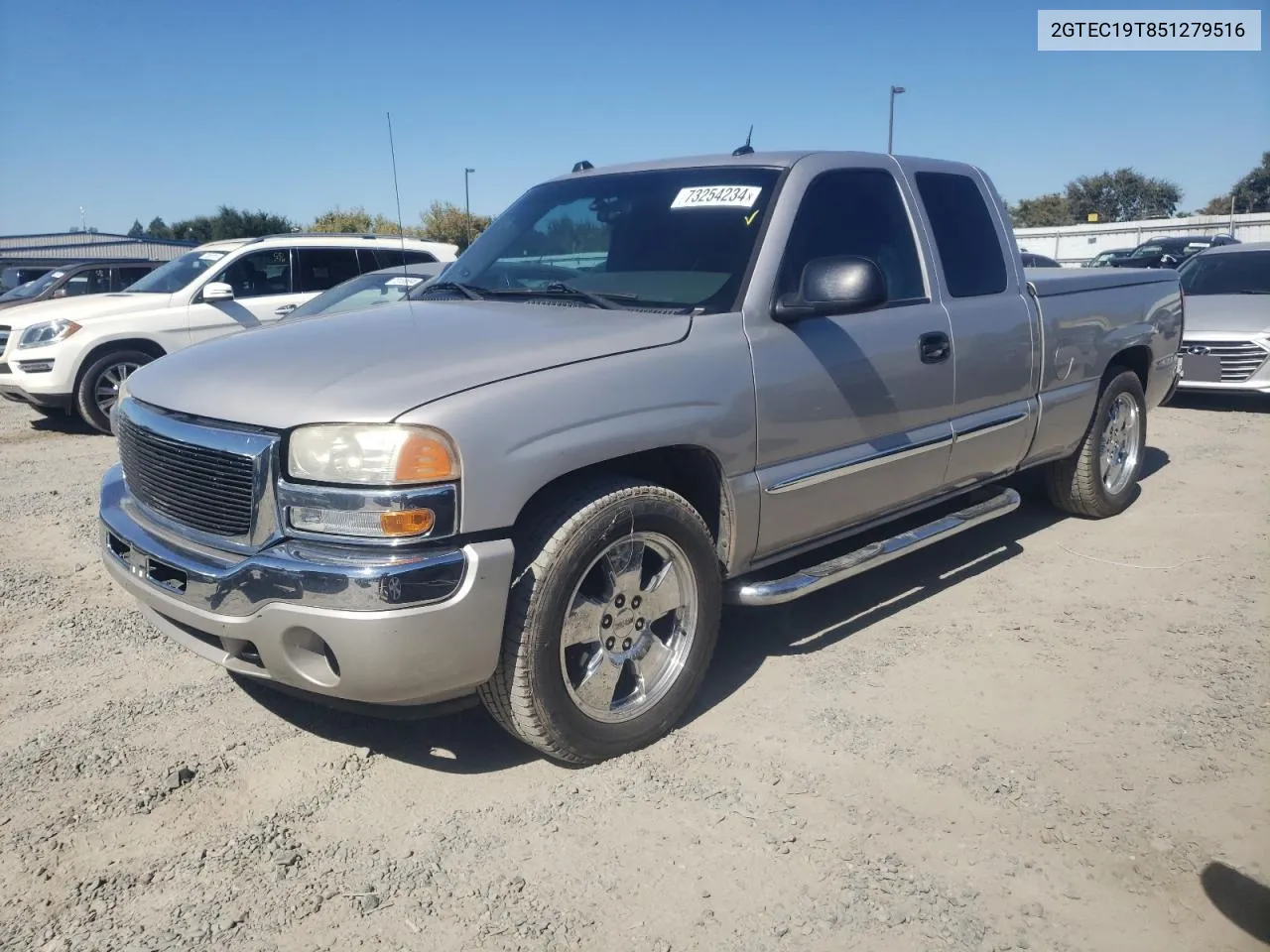 2005 GMC New Sierra C1500 VIN: 2GTEC19T851279516 Lot: 73254234